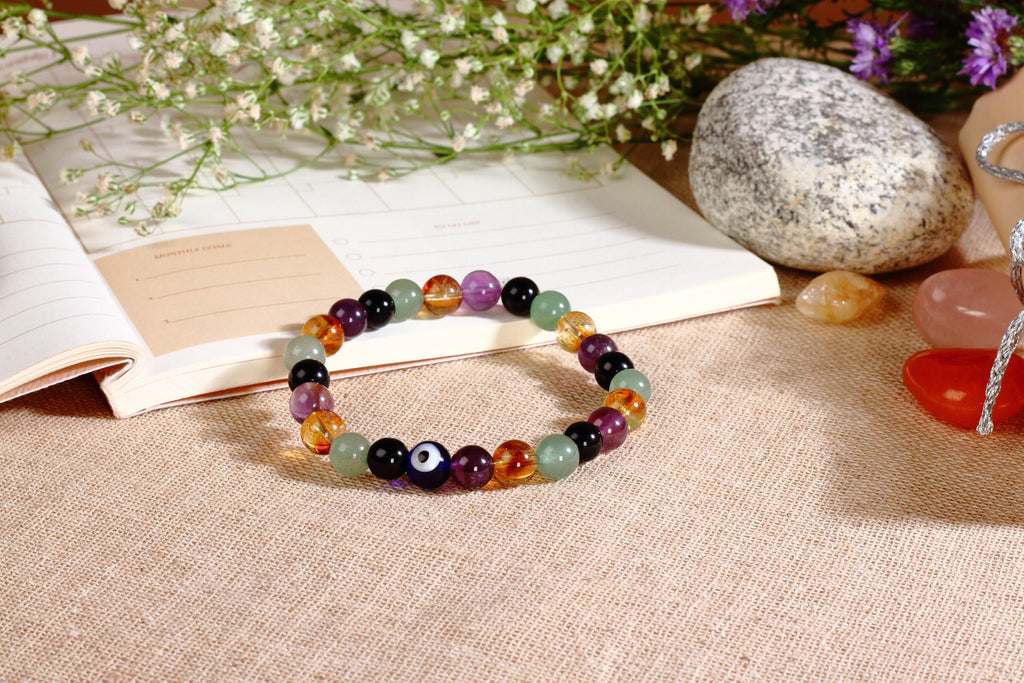 Pisces (मीन) Zodiac Bracelet